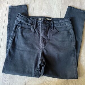 Universal Thread Black Skinny Jeans Classic Fit